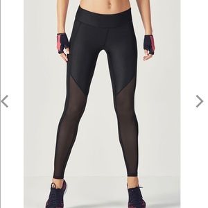 Like NEW Fabletics Rocha Shine Leggings